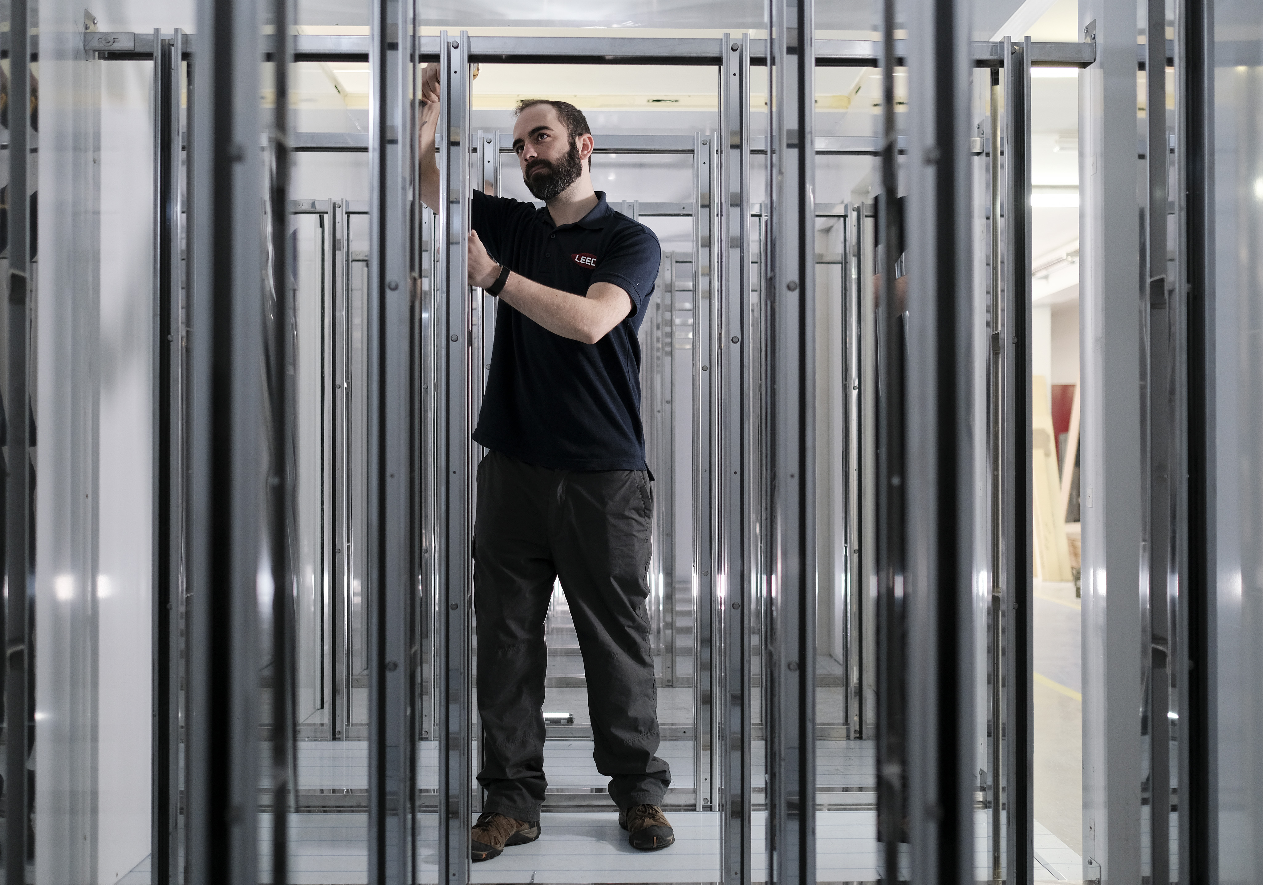 Pre-fitting cabinet racking