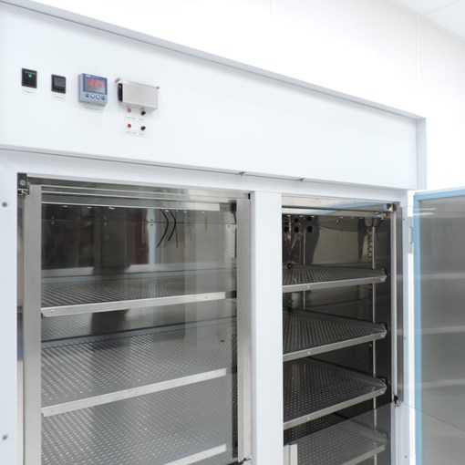 Cooled Incubators