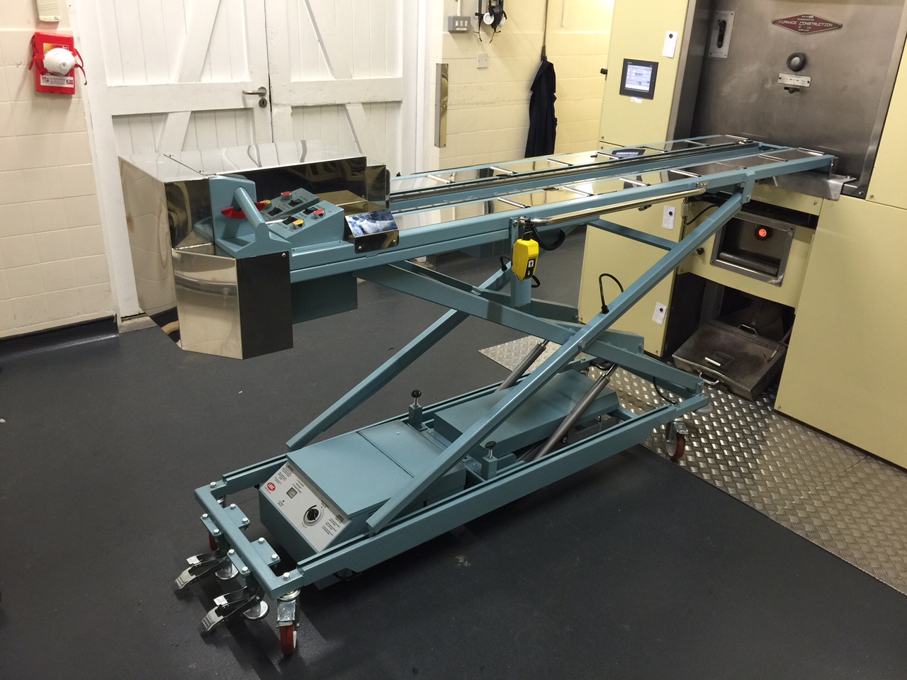 LEEC Cremator Charger Kompact