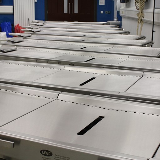 Mobile Anatomy Table